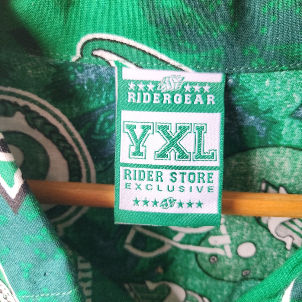 Saskatchewan Roughriders Button Up Shirt CFL Football Youth XL - Picture 5 of 8